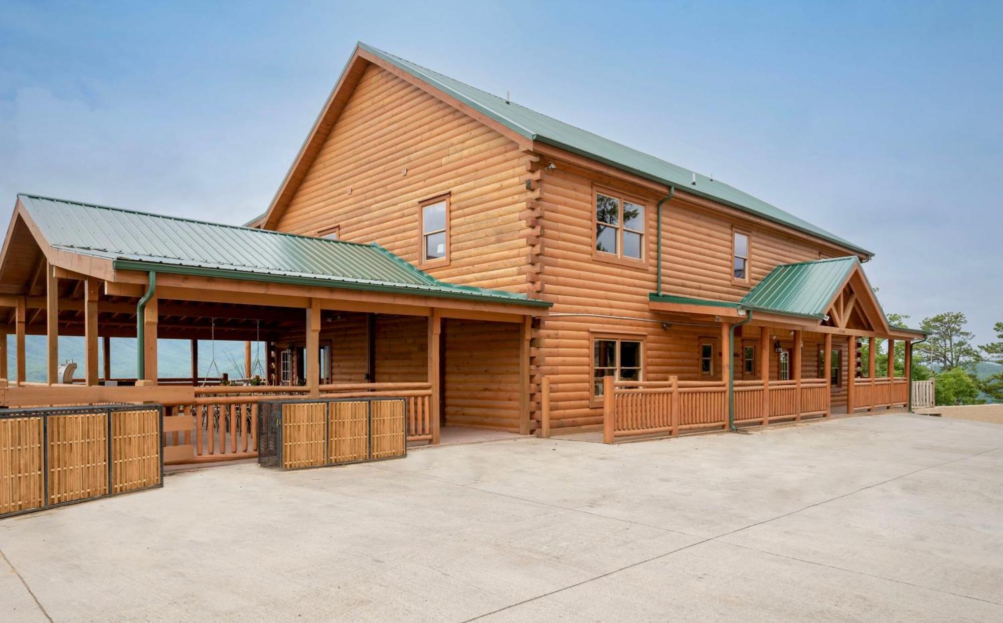 Sugarland By Avantstay Sleeps 28 Home Theatre Two Hot Tubs Indoor Pool Incredible Views Pigeon Forge Luaran gambar