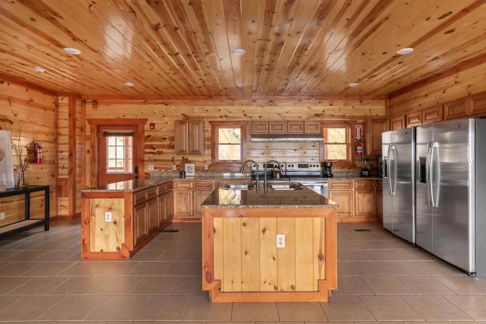 Sugarland By Avantstay Sleeps 28 Home Theatre Two Hot Tubs Indoor Pool Incredible Views Pigeon Forge Luaran gambar