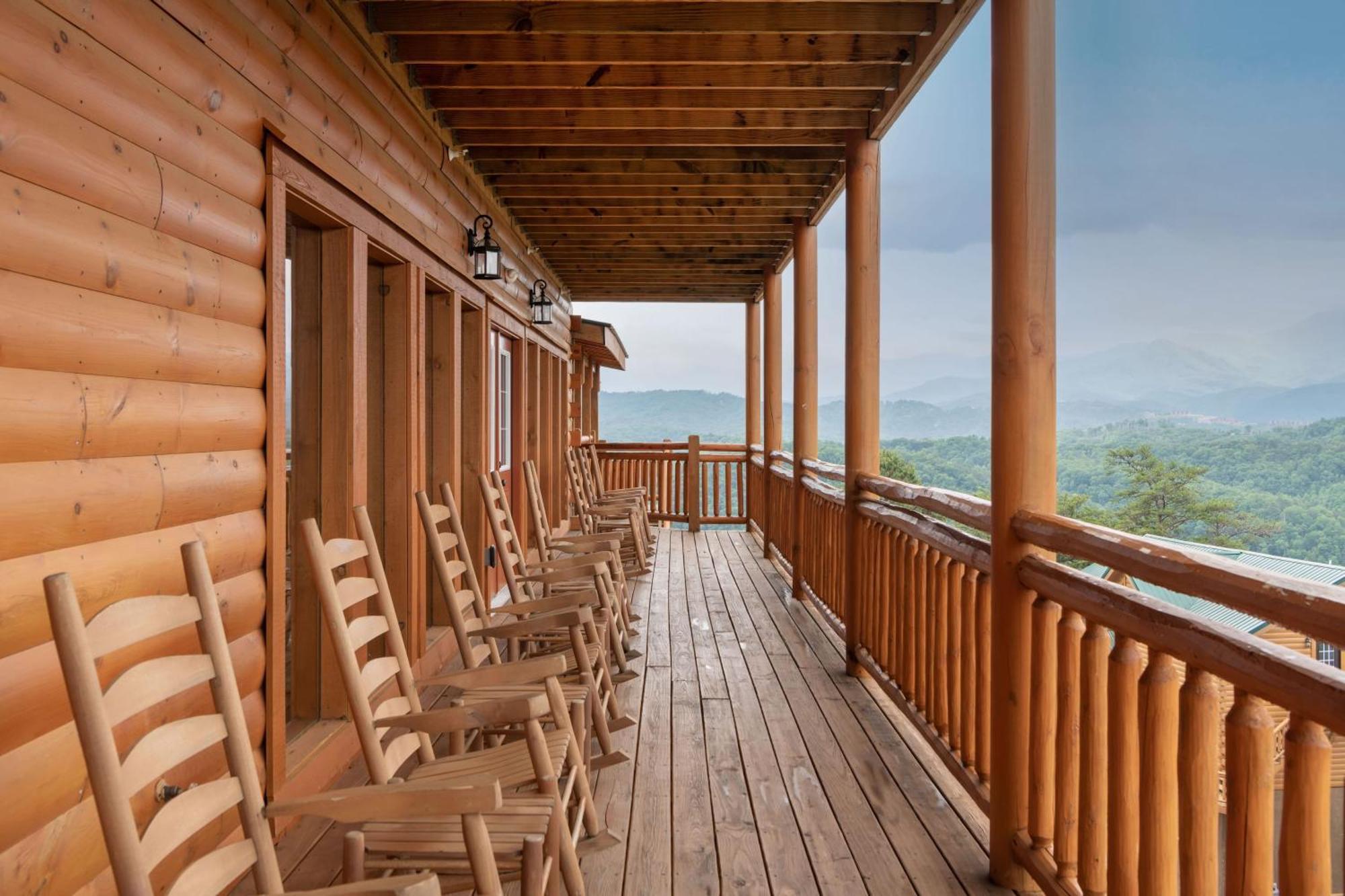 Sugarland By Avantstay Sleeps 28 Home Theatre Two Hot Tubs Indoor Pool Incredible Views Pigeon Forge Luaran gambar